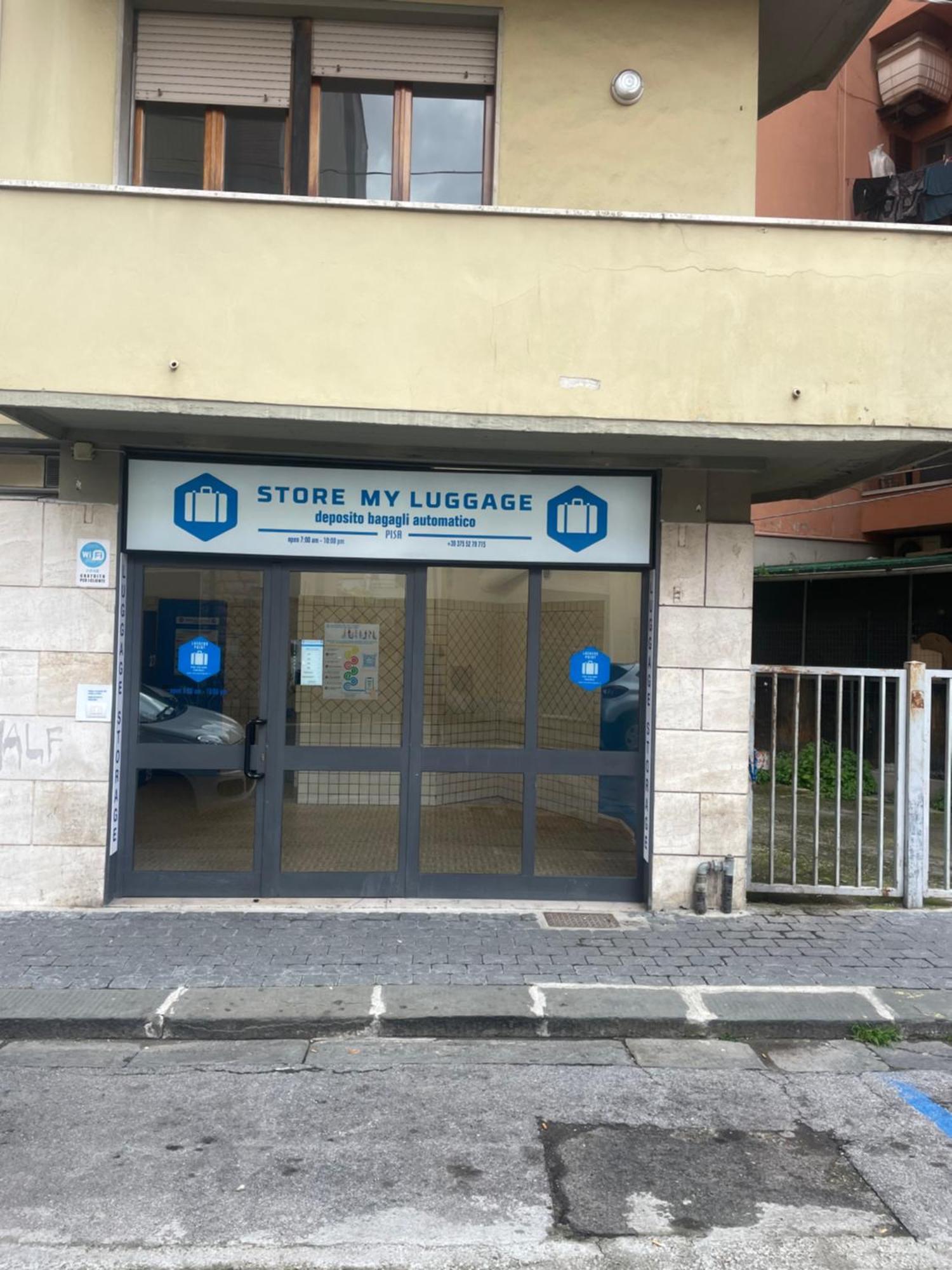 Colombo Street Station Bed & Breakfast Pisa Bagian luar foto